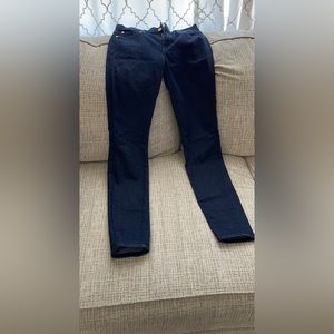 Seven blue jeans size 27 skinny